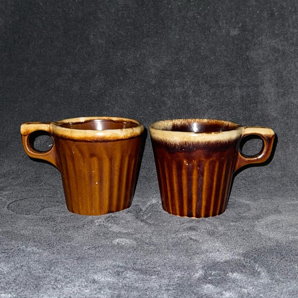 Vintage Monmouth USA Brown Drip Glaze Pottery Ribbed Coffee Mugs Set of 2.